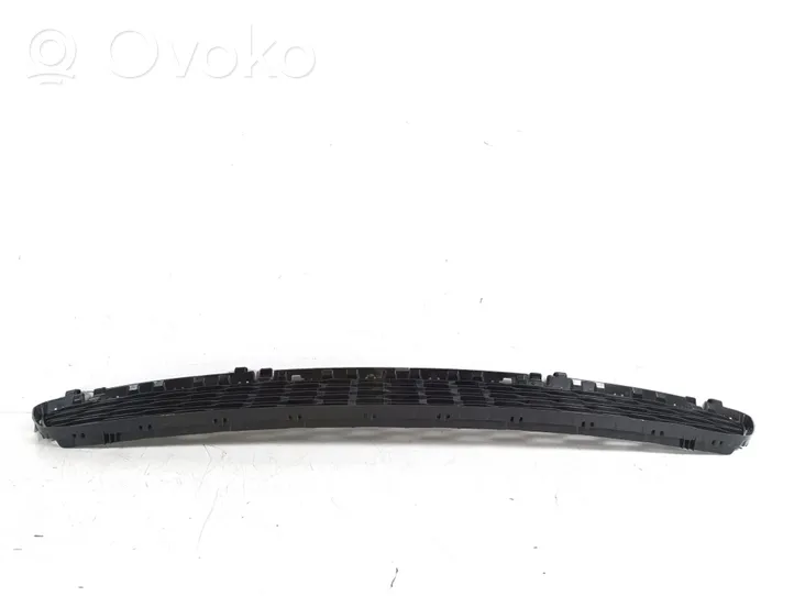 BMW 5 G30 G31 Grille inférieure de pare-chocs avant 8064930