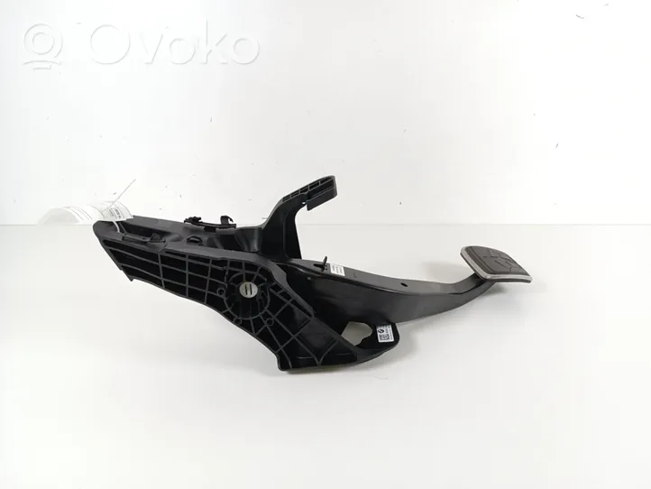 BMW 3 G20 G21 Pedal de freno 6874281