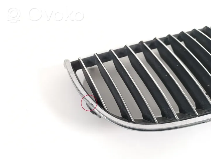 BMW 3 E90 E91 Atrapa chłodnicy / Grill 7120008