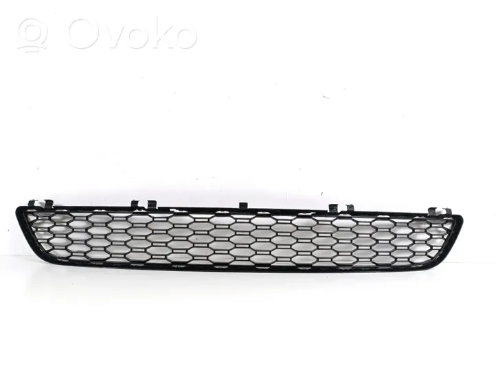 BMW 5 G30 G31 Grille inférieure de pare-chocs avant 