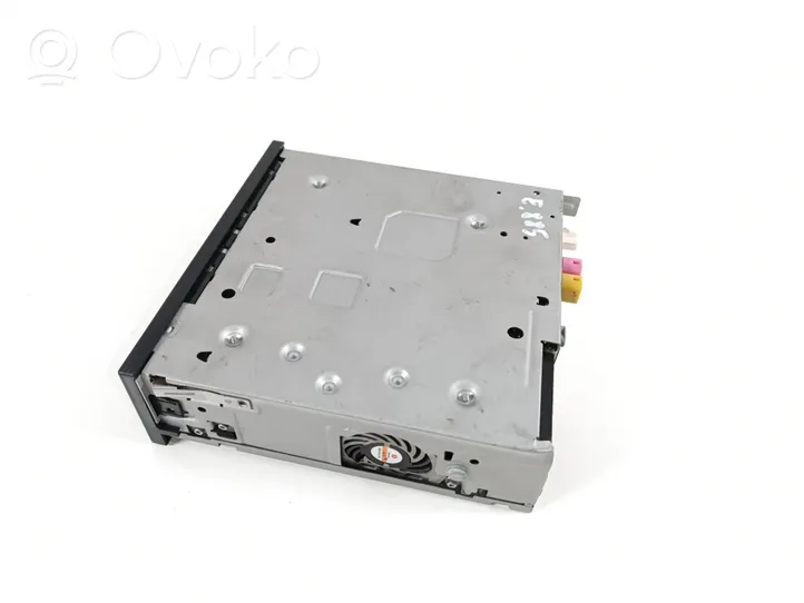 Skoda Octavia Mk3 (5E) Panel / Radioodtwarzacz CD/DVD/GPS 5Q0035840B