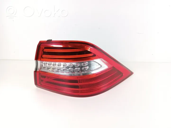 Mercedes-Benz ML W166 Lampa tylna A1669063201