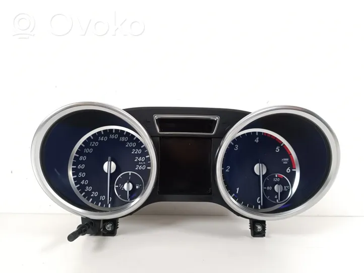 Mercedes-Benz ML W166 Speedometer (instrument cluster) A1669007410