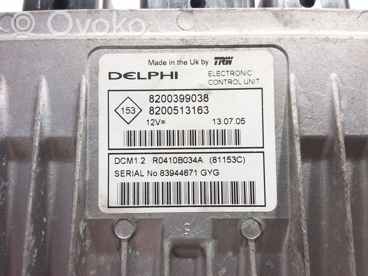Renault Clio III Moottorin ohjainlaite/moduuli 8200399038