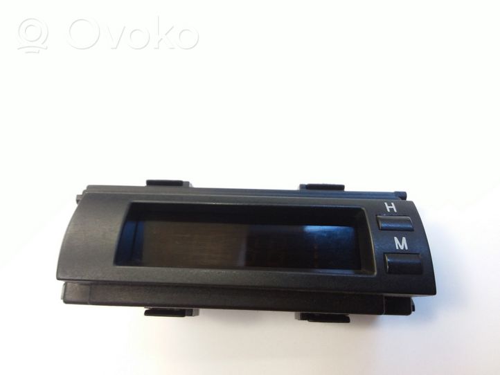 Toyota Prius (XW20) Orologio 8391047040