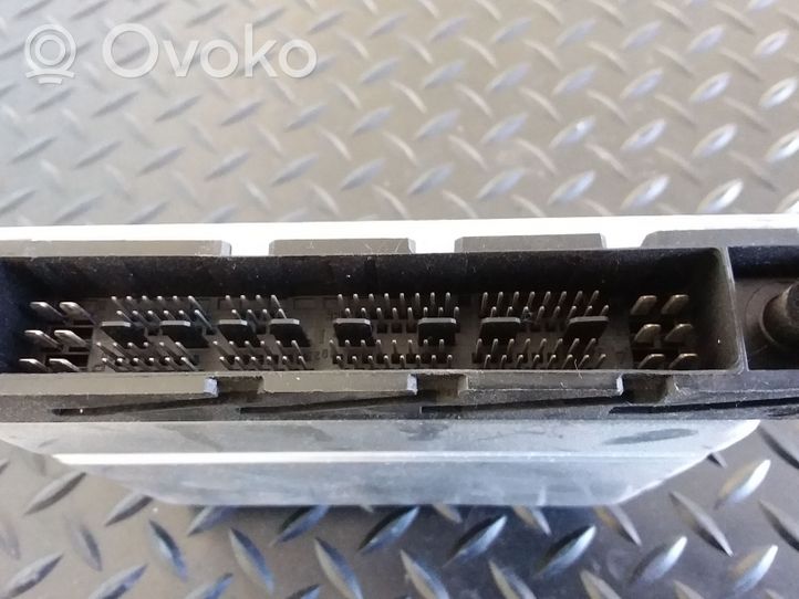 Volvo S60 Variklio valdymo blokas 0261206828