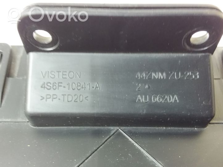 Ford Fusion Spidometras (prietaisų skydelis) 4S6F10849