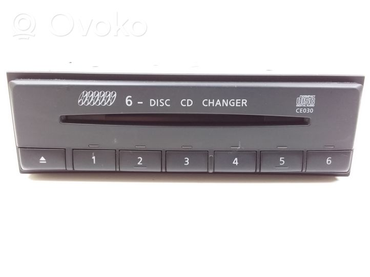 Nissan X-Trail T30 Changeur CD / DVD 281844M560