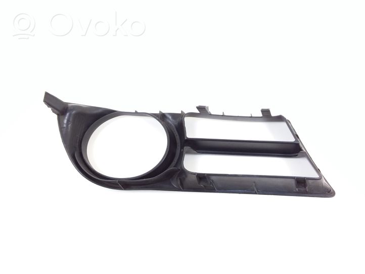 Toyota Corolla Verso AR10 Grille antibrouillard avant 521280F040