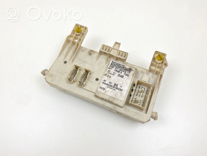 Ford Focus C-MAX Module de fusibles 4D25805040716