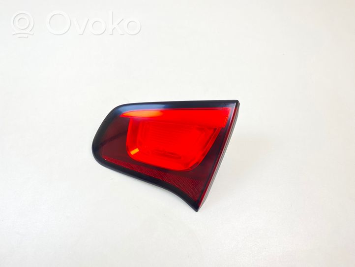 Citroen C3 Lampy tylnej klapy bagażnika 9685225480