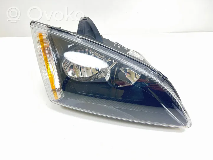 Ford Focus Headlight/headlamp 4M5113W029KE