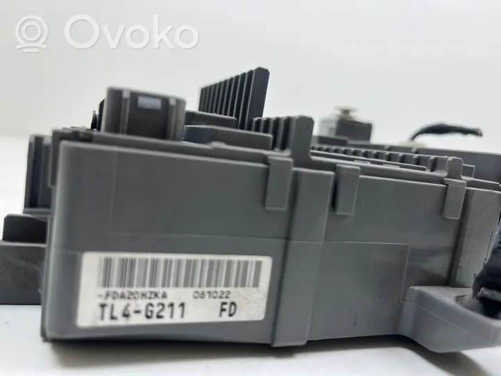 Honda Accord Module de fusibles TL4G211FD