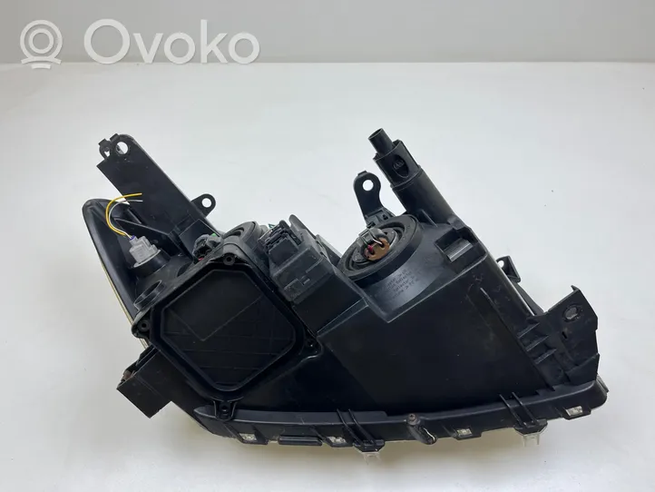 Toyota RAV 4 (XA30) Lampa przednia 9336860