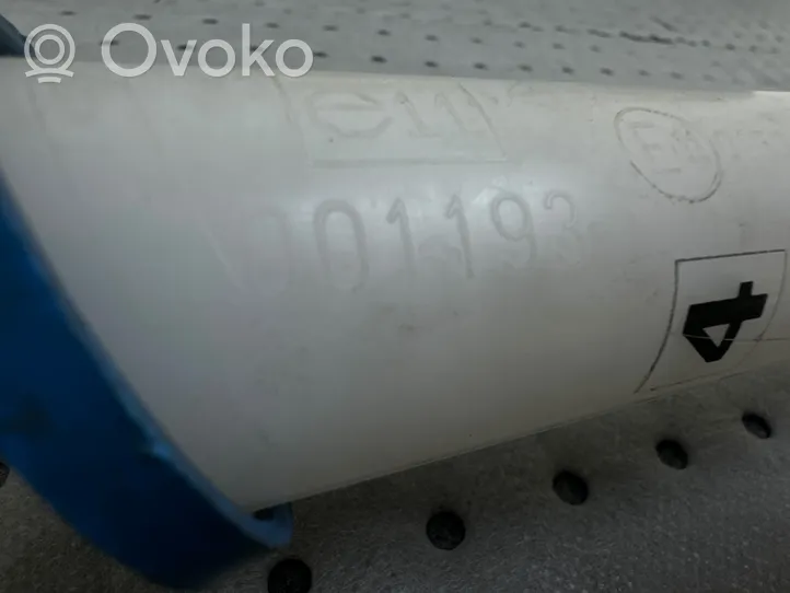 Toyota Corolla Verso AR10 Réservoir de liquide lave-glace 001193