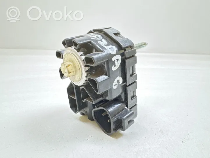 Mazda 6 Motor de ajuste de nivel del faro delantero PBTGF30S7