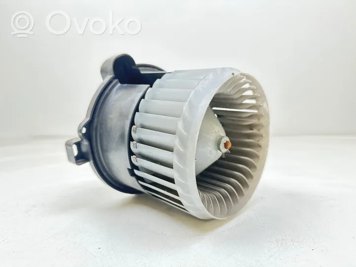 Mitsubishi Colt Ventola riscaldamento/ventilatore abitacolo 0160700701