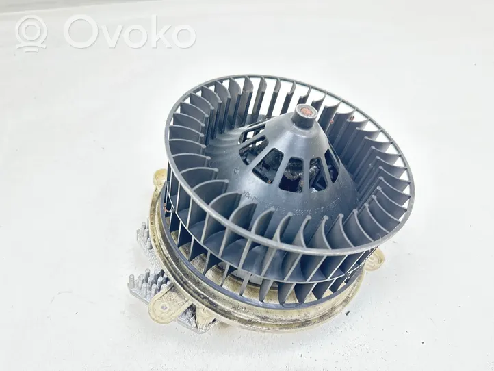 Mercedes-Benz E W210 Heater fan/blower 2108206210