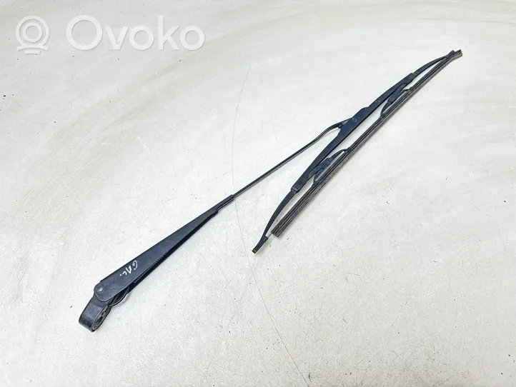 Ford Mondeo Mk III Rear wiper blade arm 1S7117526HA