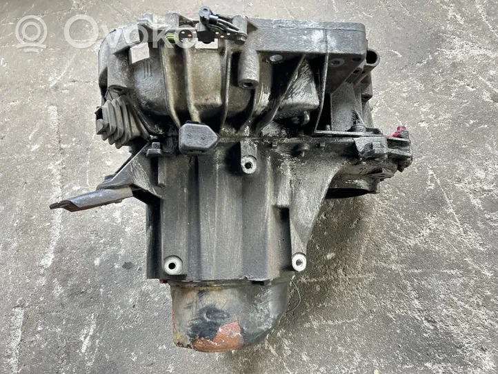 Renault Scenic I Manual 5 speed gearbox 7700600037