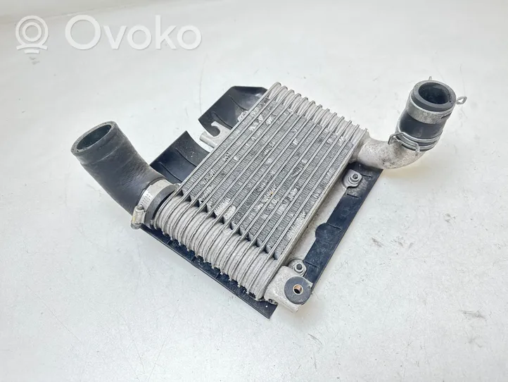 Toyota Yaris Chłodnica powietrza doładowującego / Intercooler 33010369