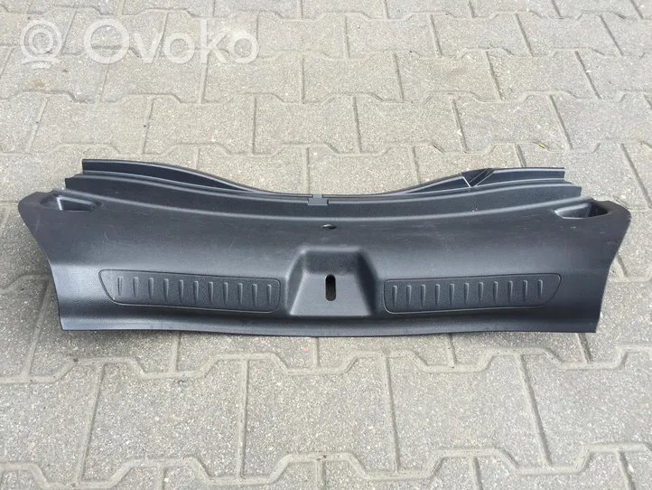 Mercedes-Benz E AMG W210 Trunk/boot sill cover protection 