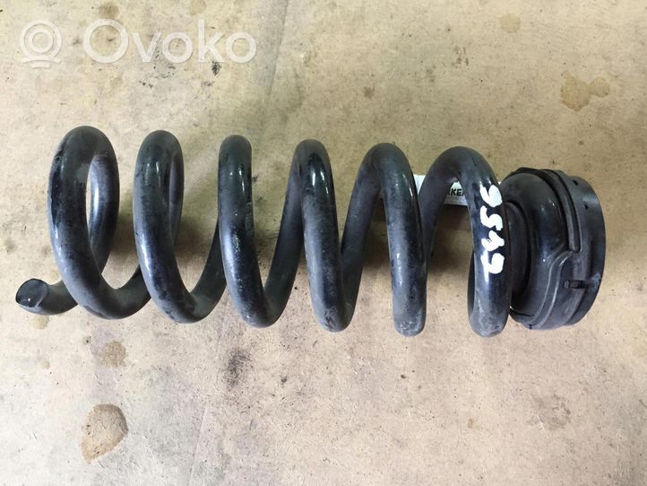 Mercedes-Benz C AMG W205 Rear coil spring 