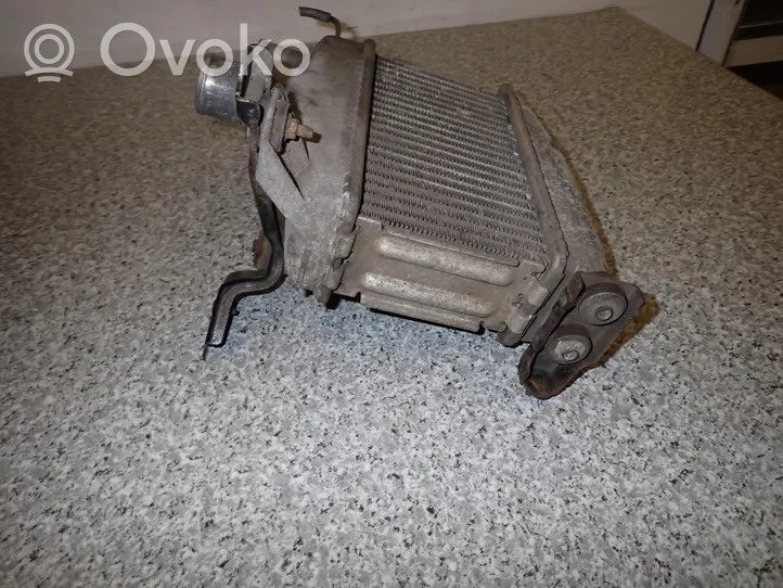 Toyota Corolla E120 E130 Chłodnica powietrza doładowującego / Intercooler 