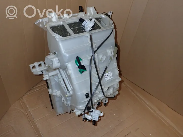 Toyota iQ Stellmotor Heizung Klima 