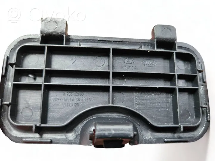 Hyundai i40 Serrure de loquet coffre 812353Z000