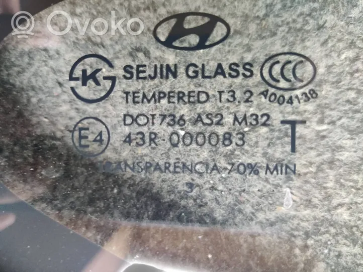 Hyundai ix35 Finestrino/vetro triangolo anteriore 43R000083