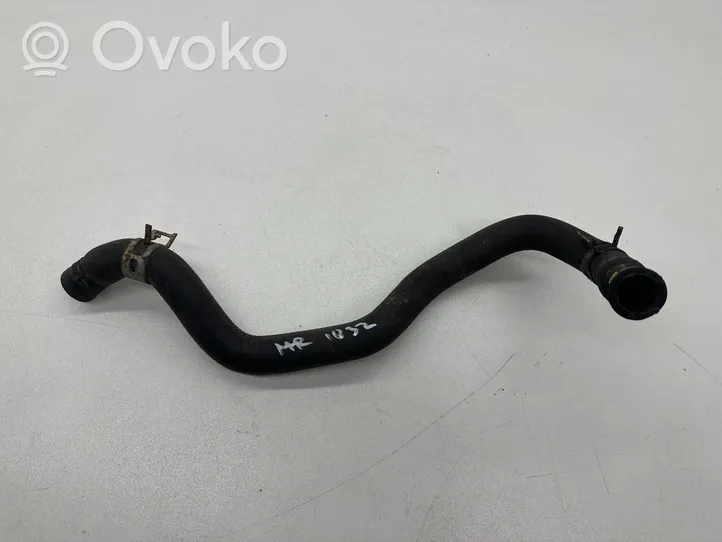 Toyota Yaris Durite de refroidissement tube 