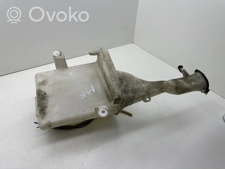 Toyota Yaris Réservoir de liquide lave-glace 7002434