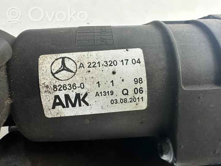 Mercedes-Benz S W221 Ilmajousituksen kompressoripumppu A2213201704