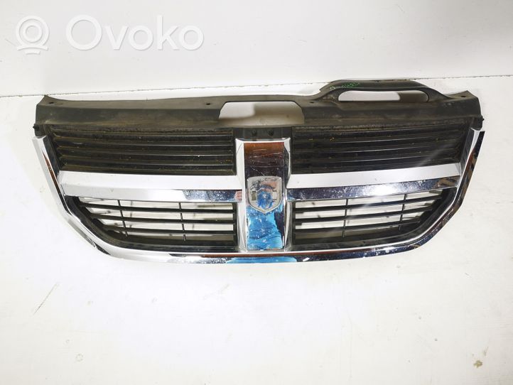 Dodge Journey Maskownica / Grill / Atrapa górna chłodnicy 0517828A