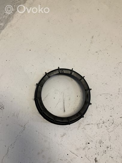 Volvo V50 Bague de verrouillage pour réservoir de carburant 2S619C385AA