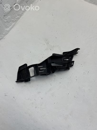 Volkswagen Golf V Staffa angolare del supporto di montaggio del paraurti 1K6807393