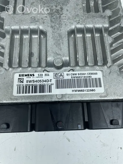 Citroen C5 Sterownik / Moduł ECU 5WS40534DT