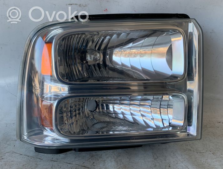 Ford F350 Lampa przednia 5C3413005A