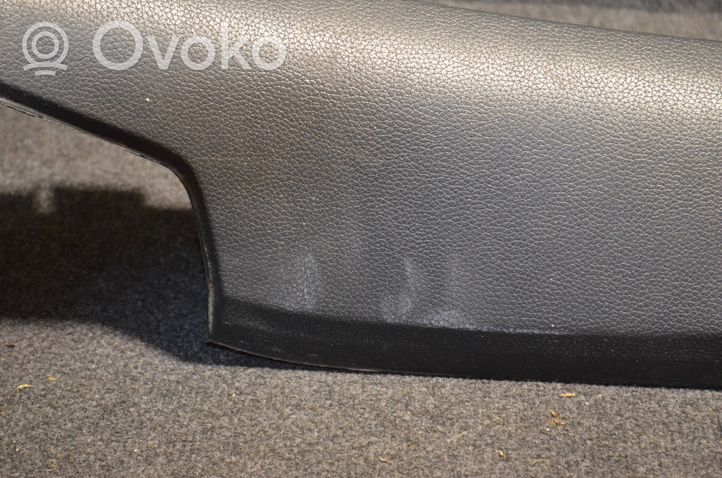 Nissan Qashqai Verkleidung Armaturenbrett Cockpit unten 682114EH0A