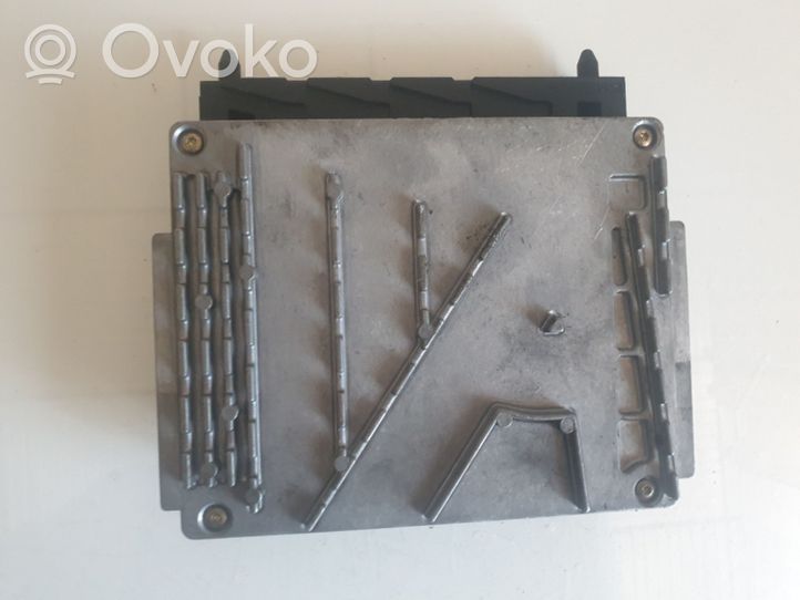 Volvo S80 Sterownik / Moduł ECU 0281001776