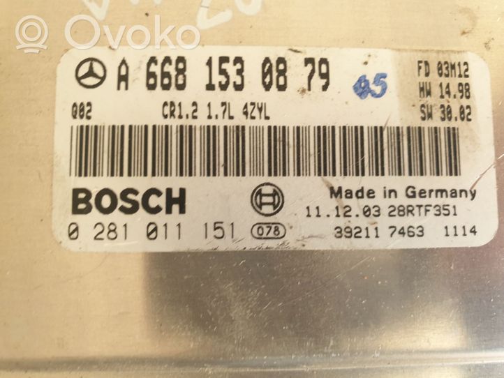 Mercedes-Benz A W168 Variklio valdymo blokas A6681530879