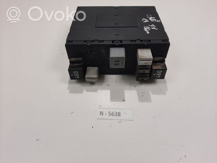 Volkswagen Caddy Module confort 3C8937049D