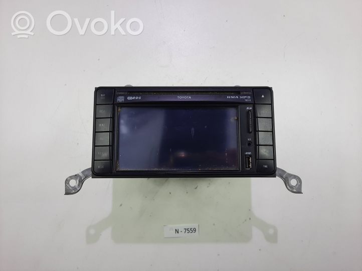 Toyota Avensis T270 Radio/CD/DVD/GPS-pääyksikkö 8611360V860