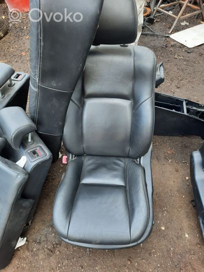 Toyota Avensis T270 Interior set 