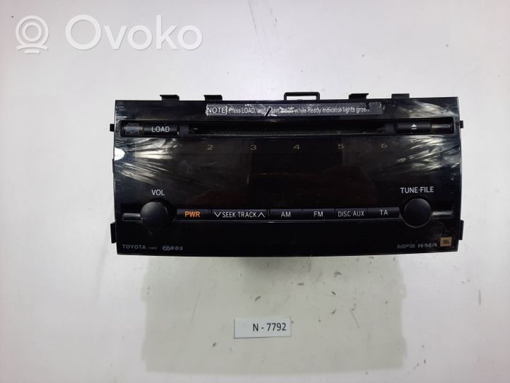 Toyota Prius (XW20) Radio/CD/DVD/GPS-pääyksikkö 8612047240