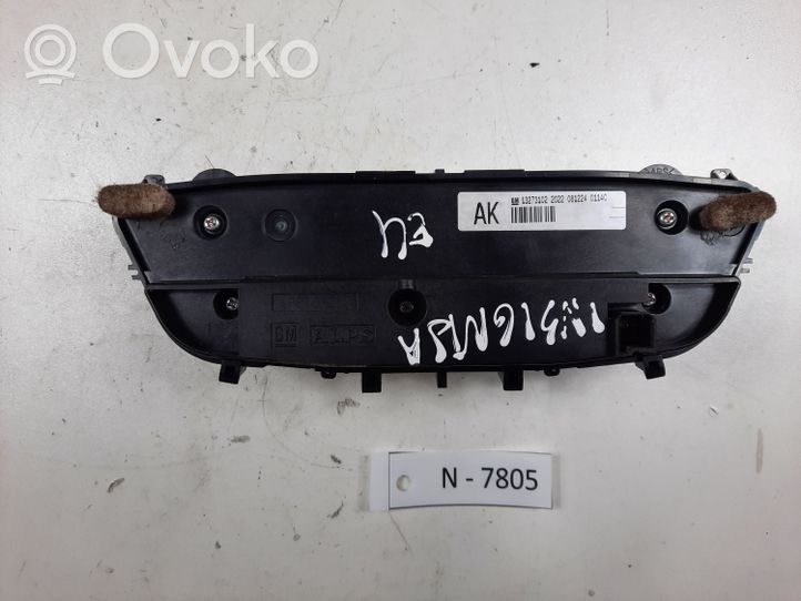 Opel Insignia A Climate control unit 13273102