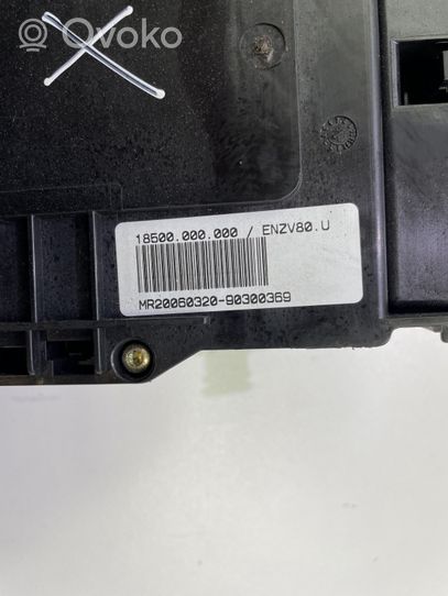 BMW X3 E83 Module de fusibles 