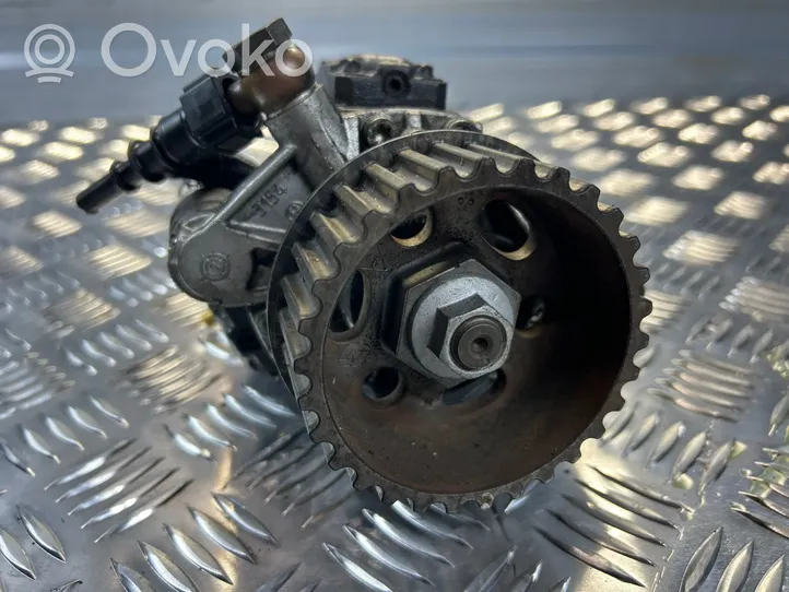 Nissan Qashqai Polttoaineen ruiskutuksen suurpainepumppu 8200821184