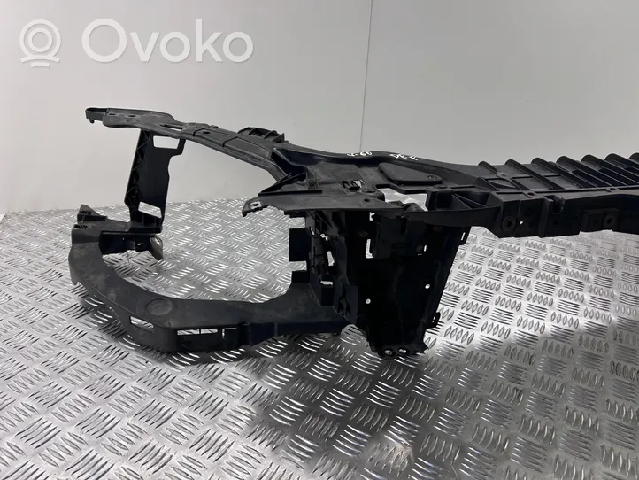 Volvo V60 Support de radiateur sur cadre face avant 